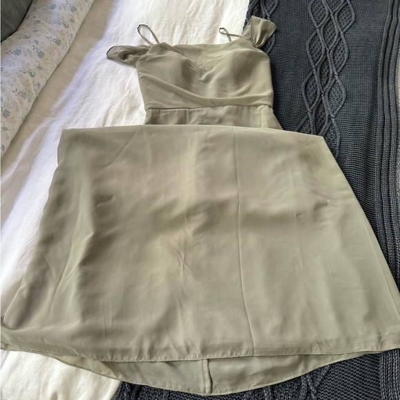 Revelry Bridesmaids Dress, Color #949 Silver Sage, size 4 - Picture 6 of 6